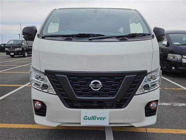 NV350キャラバンバン プレミアムGXロングブラックギア 禁煙車 アラウンドビューモニタ ドラレコ エマージェンシーブレーキ LEDオートライト 社外ナビ フルセグ 片側パワースライドドア 後席用モニタ スマートキー エンジンスイッチ 純正15インチAW(12枚目)