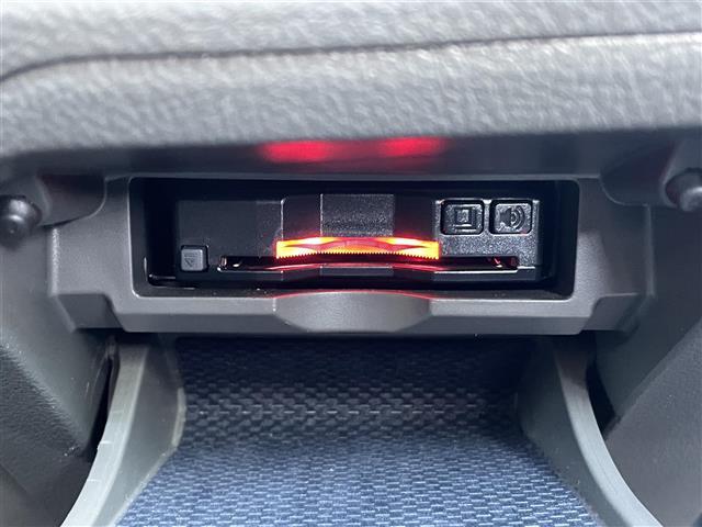 マークX 250G リラックスセレクション G’sバンパー 純正ナビ フルセグテレビ CD/DVD Bluetooth ミュージックサーバー(HDD録音) バックカメラ パワーシート 純正フロアマット 社外20インチアルミホイール 社外LED(8枚目)