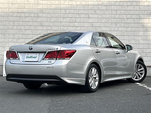 クラウンハイブリッド アスリートＳ　純正ナビ　バックカメラ　Ｂｌｕｅｔｏｏｔｈ　フルセグＴＶ　レザーシート　シートヒーター　エアーシート　パワーシート　クルーズコントロール　ＥＴＣ　前後ドラレコ　前後コーナーセンサー　ハンドルヒーター（33枚目）