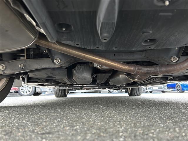 クラウンハイブリッド アスリートＳ　純正ナビ　バックカメラ　Ｂｌｕｅｔｏｏｔｈ　フルセグＴＶ　レザーシート　シートヒーター　エアーシート　パワーシート　クルーズコントロール　ＥＴＣ　前後ドラレコ　前後コーナーセンサー　ハンドルヒーター（41枚目）