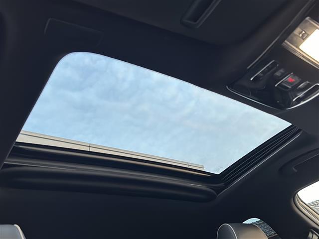 クラウンハイブリッド RSアドバンス モデリスタフルエアロ 全方位カメラ サンルーフ デジタルインナーミラー 純正メモリーナビ フルセグTV Bluetooth パワーシート シートヒーター エアーシート BSM HUD Qi充電(2枚目)