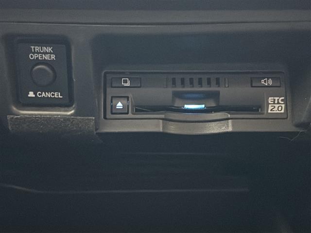 クラウンハイブリッド RSアドバンス モデリスタフルエアロ 全方位カメラ サンルーフ デジタルインナーミラー 純正メモリーナビ フルセグTV Bluetooth パワーシート シートヒーター エアーシート BSM HUD Qi充電(20枚目)