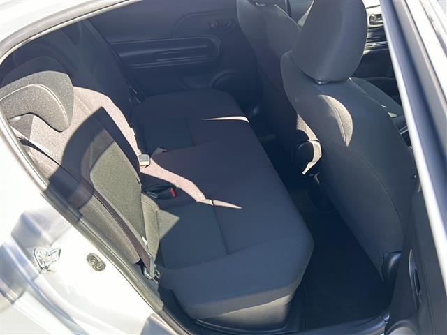 アクア Ｓスタイルブラック　純正ナビ　バックカメラ　Ｂｌｕｅｔｏｏｔｈ　ワンセグＴＶ　前ドラレコ　ＥＴＣ　ＣＤ　ＤＶＤ　前後ソナー　オートハイビーム　社外アルミホイール　ＬＥＤヘッドライト　プッシュスタート（20枚目）