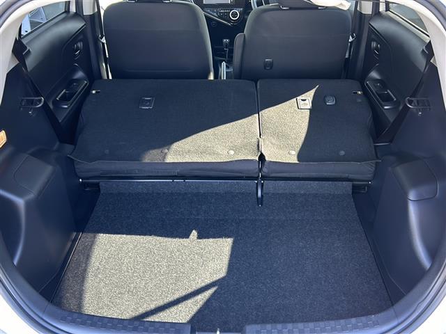 アクア Ｓスタイルブラック　純正ナビ　バックカメラ　Ｂｌｕｅｔｏｏｔｈ　ワンセグＴＶ　前ドラレコ　ＥＴＣ　ＣＤ　ＤＶＤ　前後ソナー　オートハイビーム　社外アルミホイール　ＬＥＤヘッドライト　プッシュスタート（23枚目）