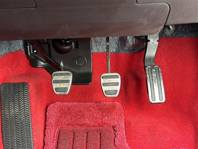 シビック タイプＲ　純正リアウィング　デジタルインナーミラー　無限シフトノブ　ドライブレコーダー　ワンオーナー　取扱説明書　Ｂｌｕｅｔｏｏｔｈ　ワンセグＴＶ　バックカメラ　純正アルミホイール（20枚目）