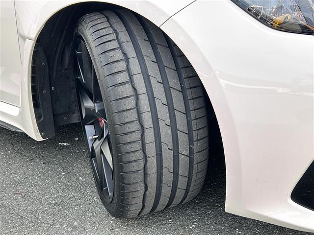 シビック タイプＲ　純正リアウィング　デジタルインナーミラー　無限シフトノブ　ドライブレコーダー　ワンオーナー　取扱説明書　Ｂｌｕｅｔｏｏｔｈ　ワンセグＴＶ　バックカメラ　純正アルミホイール（29枚目）