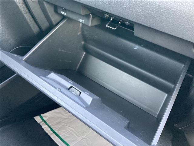 キャラバン ロングＥＸ　ドラレコ　オートライト　リモコンキー　コーナーセンサー　インテリジェントルームミラー　車線逸脱警報　踏み間違い衝突防止アシスト　ハイビームアシスト　標識検知機能　ふらつき警報　禁煙車（22枚目）