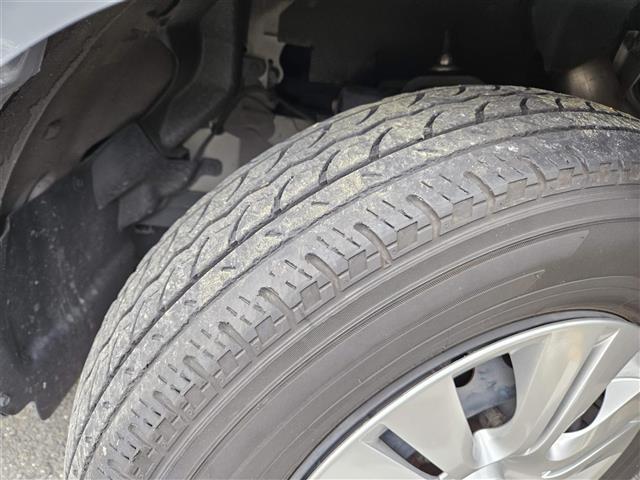 キャラバン ロングＥＸ　ドラレコ　オートライト　リモコンキー　コーナーセンサー　インテリジェントルームミラー　車線逸脱警報　踏み間違い衝突防止アシスト　ハイビームアシスト　標識検知機能　ふらつき警報　禁煙車（40枚目）