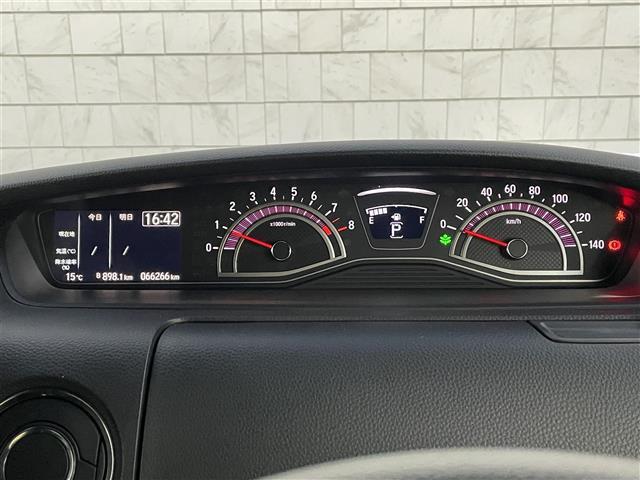 Ｎ－ＢＯＸカスタム Ｇ・ＥＸホンダセンシング　純正メモリーナビ　バックカメラ　フルセグテレビ　ベンチシート　片側電動スライドドア　純正ＬＥＤヘッドライト　追従式クルーズコントロール　ＥＴＣ　スマートキー　プッシュスタート（4枚目）