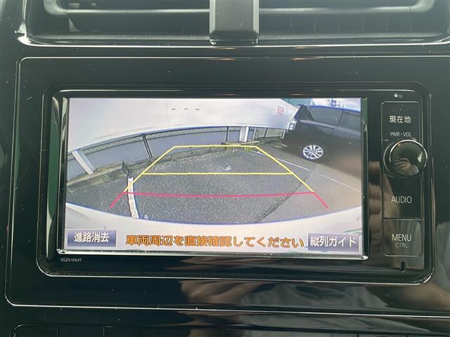 プリウス S トヨタセーフティセンス 純正ナビ ETC 前方ドライブレコーダー バックカメラ レーダークルーズコントロール エンジンスターター オートライト オートマチックハイビーム GPSレーダー ドアバイザー(3枚目)