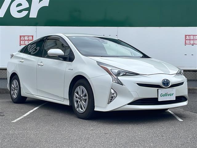 プリウス S トヨタセーフティセンス 純正ナビ ETC 前方ドライブレコーダー バックカメラ レーダークルーズコントロール エンジンスターター オートライト オートマチックハイビーム GPSレーダー ドアバイザー(28枚目)