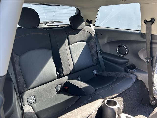 MINI クーパーS 純正メモリーナビ BT/USB/AUX/FM/AM 前方ドライブレコーダー バックカメラ 電動格納ミラー スペアキー1本 ハーフレザーシート HIDヘッドライト オートライト フォグランプ(9枚目)