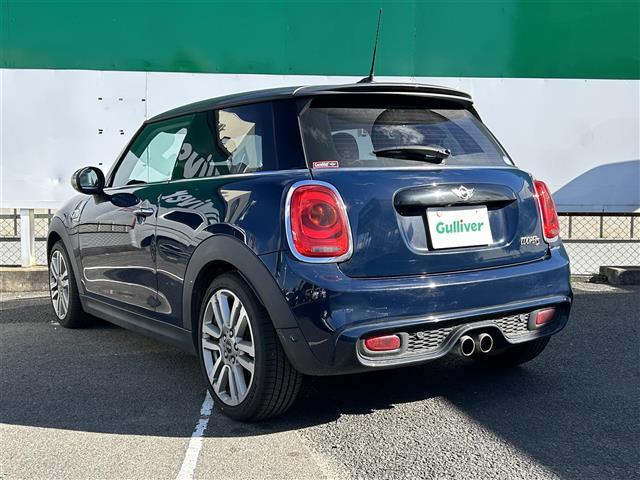 MINI クーパーS 純正メモリーナビ BT/USB/AUX/FM/AM 前方ドライブレコーダー バックカメラ 電動格納ミラー スペアキー1本 ハーフレザーシート HIDヘッドライト オートライト フォグランプ(14枚目)