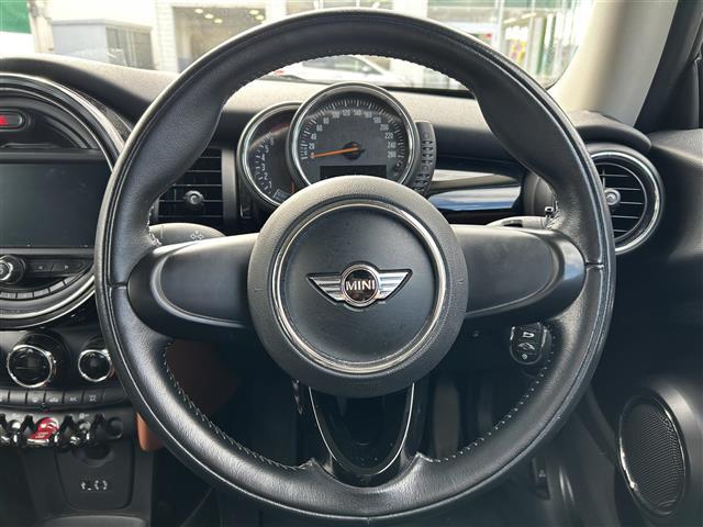 MINI クーパーS 純正メモリーナビ BT/USB/AUX/FM/AM 前方ドライブレコーダー バックカメラ 電動格納ミラー スペアキー1本 ハーフレザーシート HIDヘッドライト オートライト フォグランプ(21枚目)