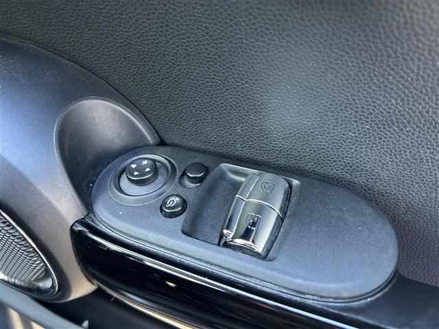 MINI クーパーS 純正メモリーナビ BT/USB/AUX/FM/AM 前方ドライブレコーダー バックカメラ 電動格納ミラー スペアキー1本 ハーフレザーシート HIDヘッドライト オートライト フォグランプ(30枚目)