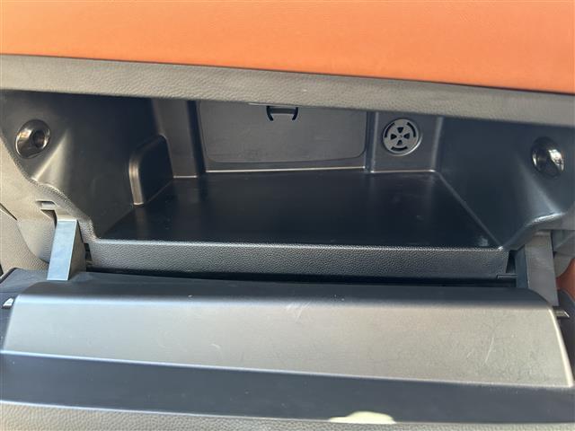 MINI クーパーS 純正メモリーナビ BT/USB/AUX/FM/AM 前方ドライブレコーダー バックカメラ 電動格納ミラー スペアキー1本 ハーフレザーシート HIDヘッドライト オートライト フォグランプ(31枚目)