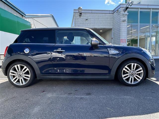 MINI クーパーS 純正メモリーナビ BT/USB/AUX/FM/AM 前方ドライブレコーダー バックカメラ 電動格納ミラー スペアキー1本 ハーフレザーシート HIDヘッドライト オートライト フォグランプ(34枚目)