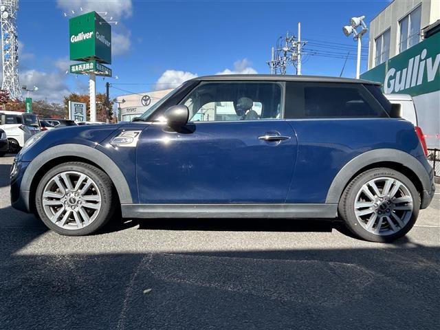 MINI クーパーS 純正メモリーナビ BT/USB/AUX/FM/AM 前方ドライブレコーダー バックカメラ 電動格納ミラー スペアキー1本 ハーフレザーシート HIDヘッドライト オートライト フォグランプ(35枚目)