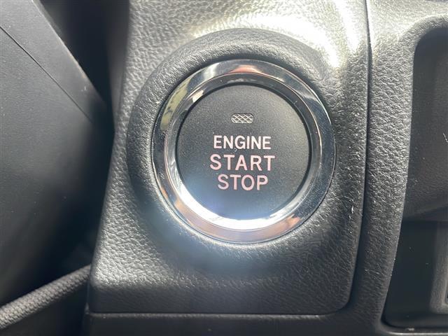 フォレスター アドバンス　４ＷＤ／衝突軽減ブレーキ／社外ＳＤナビ／バックカメラ／ハーフレザーシート／シートヒーター／ハンドルヒーター／純正１８インチＡＷ／純正フロアマット／デジタルインナーミラー／ＬＥＤヘッドライト（14枚目）