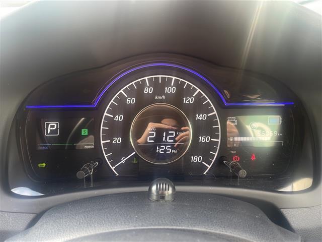 ノート e-パワー X 360°セーフティアシスト 純正ナビ フルセグ/BT/SD/iPod/AUX/CD/DVD/FM/AM アラウンドビューモニター バックカメラ デジタルインナーミラー オートライト 積込み冬タイヤ(9枚目)