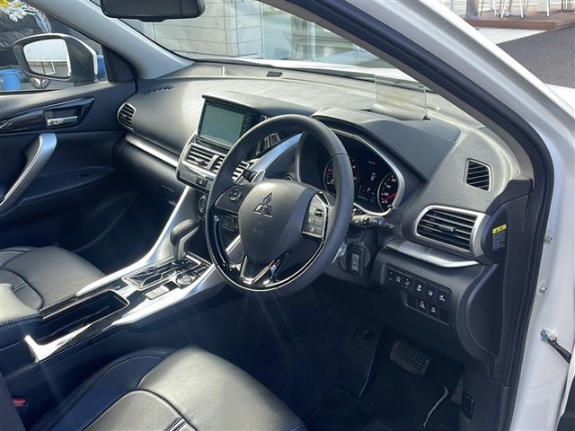 エクリプスクロス Ｇ　ｅ－Ａｓｓｉｓｔ　社外ナビ　フルセグ／ＢＴ／ＣＤ／ＤＶＤ／ＳＤ／ｉＰｏｄ／ＦＭ／ＡＭ　バックカメラ　ＥＴＣ　全方向ドラレコ　ヘッドアップディスプレイ　クルーズコントロール　エアシート　シートヒーター（17枚目）