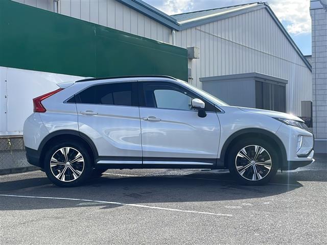 エクリプスクロス Ｇ　ｅ－Ａｓｓｉｓｔ　社外ナビ　フルセグ／ＢＴ／ＣＤ／ＤＶＤ／ＳＤ／ｉＰｏｄ／ＦＭ／ＡＭ　バックカメラ　ＥＴＣ　全方向ドラレコ　ヘッドアップディスプレイ　クルーズコントロール　エアシート　シートヒーター（33枚目）