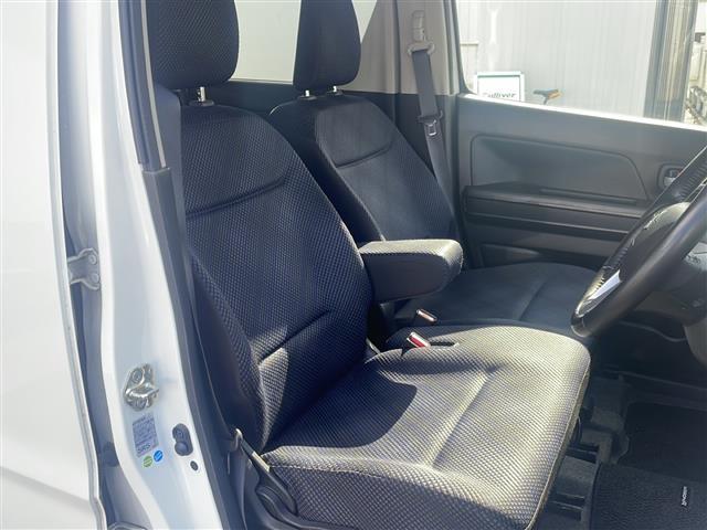 ワゴンＲ ハイブリッドＦＺ　スズキセーフティサポート　社外ナビ　フルセグＴＶ／ＳＤ／ＣＤ／ＤＶＤ／ＢＴ／ｉＰｏｄ／ＦＭ／ＡＭ　バックカメラ　ＥＴＣ　Ｄ席シートヒーター　アイドリングストップ　オートライト　コーナーセンサー（18枚目）