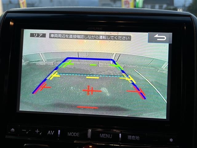 デリカＤ：５ Ｄ　パワーパッケージ　４ＷＤ／両側電動スライドドア／社外ＳＤナビ／バックカメラ／ＥＴＣ／ＬＥＤヘッドライト／コーナーセンサー／シートヒーター／純正フロアマット／社外１６インチＡＷ（4枚目）