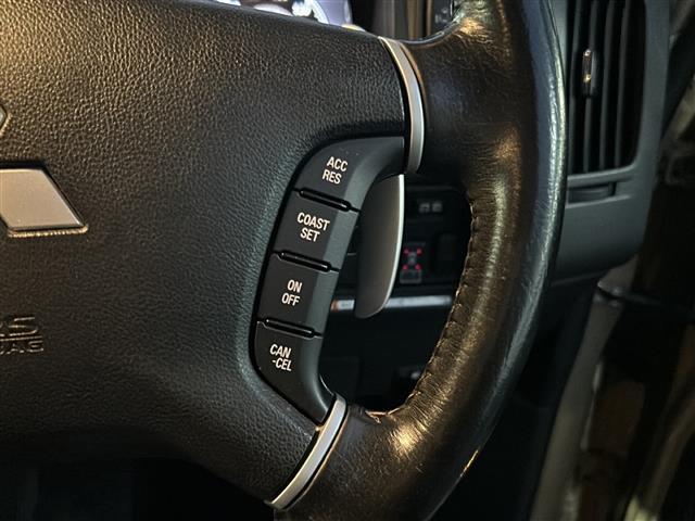 デリカＤ：５ Ｄ　パワーパッケージ　４ＷＤ／両側電動スライドドア／社外ＳＤナビ／バックカメラ／ＥＴＣ／ＬＥＤヘッドライト／コーナーセンサー／シートヒーター／純正フロアマット／社外１６インチＡＷ（11枚目）