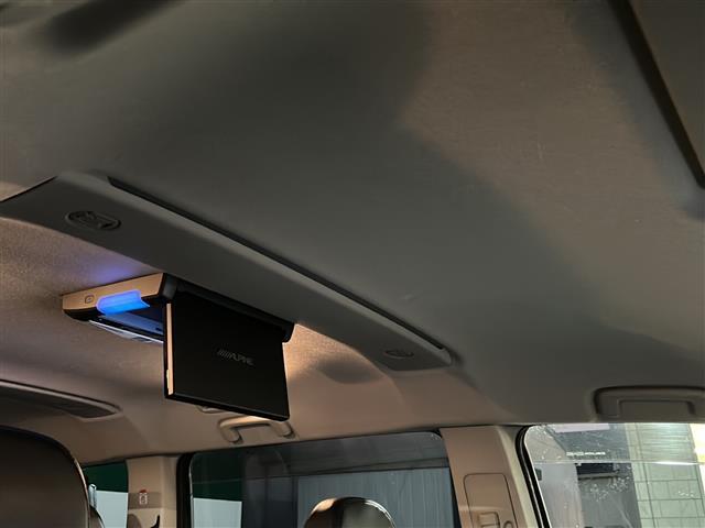 デリカＤ：５ Ｄ　パワーパッケージ　４ＷＤ／両側電動スライドドア／社外ＳＤナビ／バックカメラ／ＥＴＣ／ＬＥＤヘッドライト／コーナーセンサー／シートヒーター／純正フロアマット／社外１６インチＡＷ（14枚目）