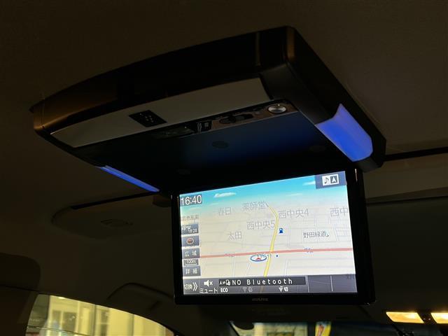 デリカＤ：５ Ｄ　パワーパッケージ　４ＷＤ／両側電動スライドドア／社外ＳＤナビ／バックカメラ／ＥＴＣ／ＬＥＤヘッドライト／コーナーセンサー／シートヒーター／純正フロアマット／社外１６インチＡＷ（17枚目）