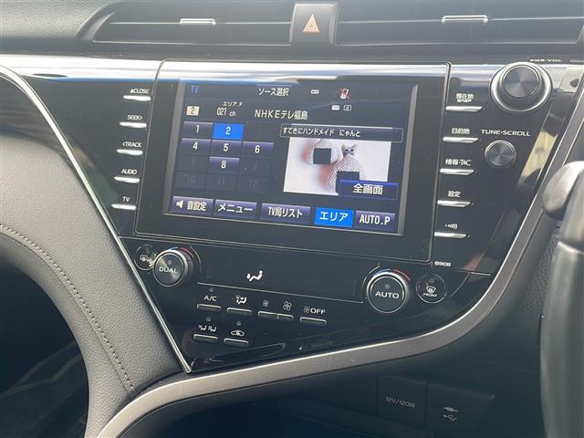 カムリ Gレザーパッケージ トヨタセーフティセンス 純正ナビ フルセグ/BT/SD/CD/DVD/AUX/USB/FM/AM バックカメラ ドラレコ ビルトインETC シートヒーター パワーシート オートライト 積込み冬タイヤ(3枚目)