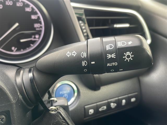カムリ Gレザーパッケージ トヨタセーフティセンス 純正ナビ フルセグ/BT/SD/CD/DVD/AUX/USB/FM/AM バックカメラ ドラレコ ビルトインETC シートヒーター パワーシート オートライト 積込み冬タイヤ(19枚目)