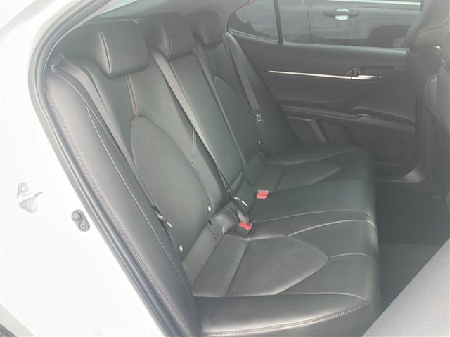 カムリ Gレザーパッケージ トヨタセーフティセンス 純正ナビ フルセグ/BT/SD/CD/DVD/AUX/USB/FM/AM バックカメラ ドラレコ ビルトインETC シートヒーター パワーシート オートライト 積込み冬タイヤ(23枚目)