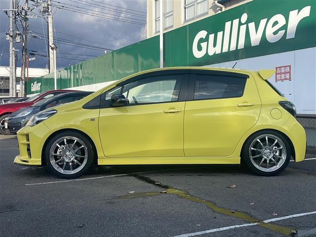 ヴィッツ ＧＲスポーツ　ワンオーナー／衝突軽減ブレーキ／社外ＳＤナビ／ＬＥＤヘッドライト／ＥＴＣ／レーンキープアシスト／ドライブレコーダー／純正フロアマット／社外１７インチＡＷ（31枚目）