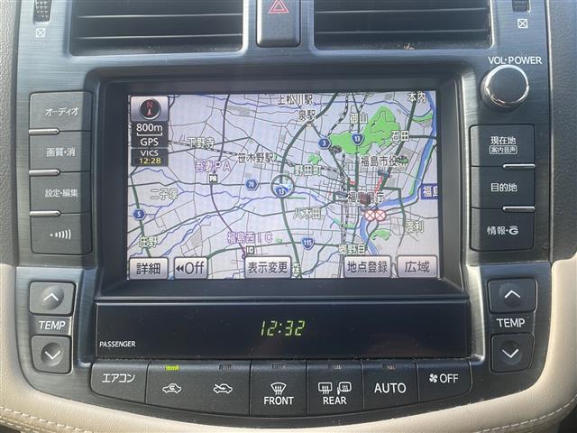 クラウン ２．５ロイヤルサルーンｉ－Ｆｏｕｒ　プレミアムＥＤ　純正ＨＤＤナビ　フルセグ／ＵＳＢ／ＡＵＸ／ＣＤ／ＤＶＤ／ＦＭ／ＡＭ　バックカメラ　ビルトインＥＴＣ　パワーシート　メモリーシート　クルーズコントロール　パーキングセンサー　リアウィンドウ電動シェード（5枚目）