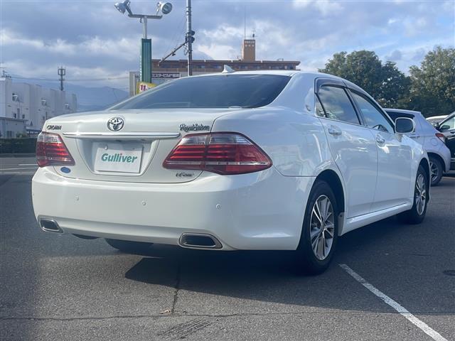 クラウン ２．５ロイヤルサルーンｉ－Ｆｏｕｒ　プレミアムＥＤ　純正ＨＤＤナビ　フルセグ／ＵＳＢ／ＡＵＸ／ＣＤ／ＤＶＤ／ＦＭ／ＡＭ　バックカメラ　ビルトインＥＴＣ　パワーシート　メモリーシート　クルーズコントロール　パーキングセンサー　リアウィンドウ電動シェード（34枚目）