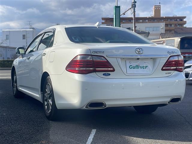 クラウン ２．５ロイヤルサルーンｉ－Ｆｏｕｒ　プレミアムＥＤ　純正ＨＤＤナビ　フルセグ／ＵＳＢ／ＡＵＸ／ＣＤ／ＤＶＤ／ＦＭ／ＡＭ　バックカメラ　ビルトインＥＴＣ　パワーシート　メモリーシート　クルーズコントロール　パーキングセンサー　リアウィンドウ電動シェード（43枚目）