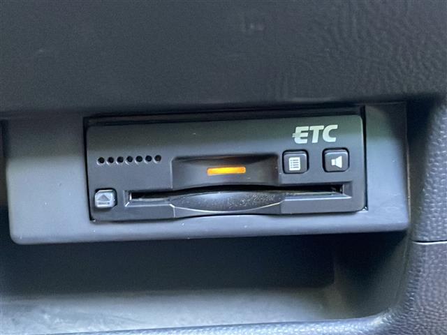 アルトラパン Xセレクション 純正オーディオ CD/AM/FM ビルトインETC D席シートヒーター ウィンカーミラー スペアキー ヘッドライトレベライザー 純正フロアマット ドアバイザー 積込みスタッドレスタイヤ(7枚目)