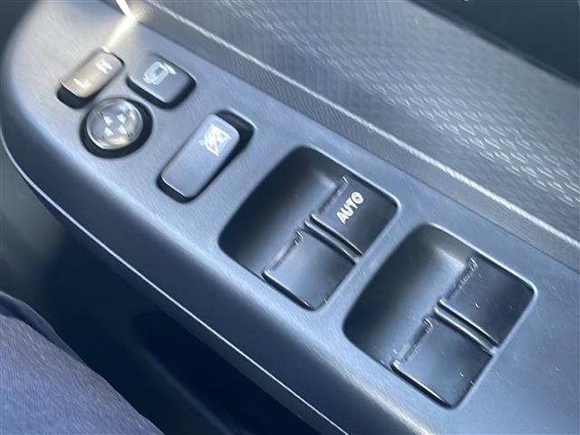 アルトラパン Xセレクション 純正オーディオ CD/AM/FM ビルトインETC D席シートヒーター ウィンカーミラー スペアキー ヘッドライトレベライザー 純正フロアマット ドアバイザー 積込みスタッドレスタイヤ(12枚目)