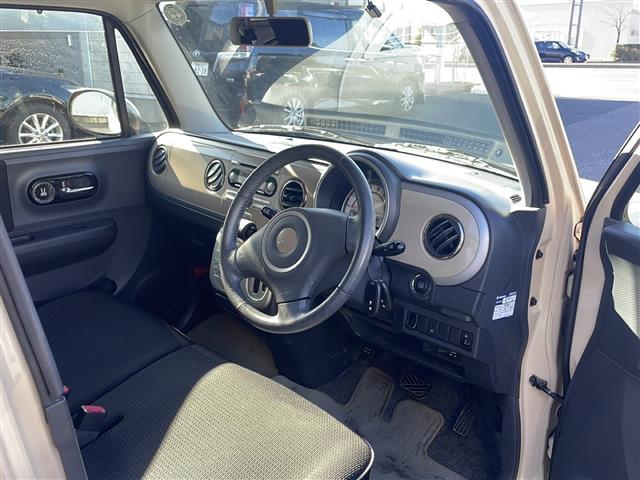 アルトラパン Xセレクション 純正オーディオ CD/AM/FM ビルトインETC D席シートヒーター ウィンカーミラー スペアキー ヘッドライトレベライザー 純正フロアマット ドアバイザー 積込みスタッドレスタイヤ(24枚目)