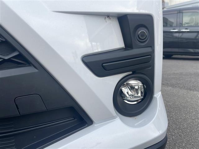 ライズ Ｇ　４ＷＤ／衝突軽減ブレーキ／純正ＳＤナビ／バックカメラ／フルセグＴＶＥＴＣ／ＬＥＤヘッドライト／横滑り防止装置／コーナーセンサー／アイドリングストップ／シートヒーター（3枚目）