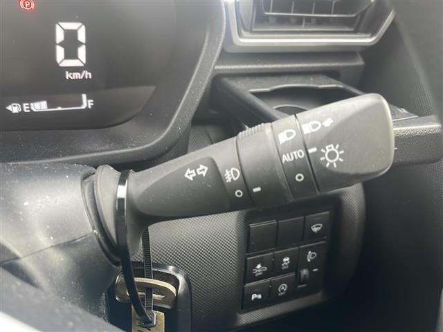 ライズ Ｇ　４ＷＤ／衝突軽減ブレーキ／純正ＳＤナビ／バックカメラ／フルセグＴＶＥＴＣ／ＬＥＤヘッドライト／横滑り防止装置／コーナーセンサー／アイドリングストップ／シートヒーター（18枚目）