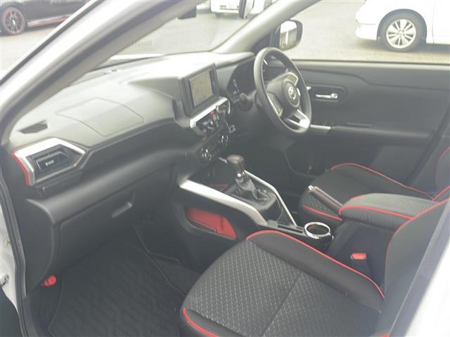 ライズ Ｇ　４ＷＤ／衝突軽減ブレーキ／純正ＳＤナビ／バックカメラ／フルセグＴＶＥＴＣ／ＬＥＤヘッドライト／横滑り防止装置／コーナーセンサー／アイドリングストップ／シートヒーター（20枚目）