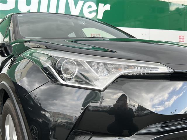 Ｃ－ＨＲ Ｓ－Ｔ　トヨタセーフティセンス　純正ナビ　フルセグ／ＢＴ／ＳＤ／ＣＤ／ＤＶＤ／ＦＭ／ＡＭ　バックカメラ　ビルトインＥＴＣ　前後ドラレコ　レーダークルーズコントロール　電子パーキング　オートブレーキホールド（35枚目）