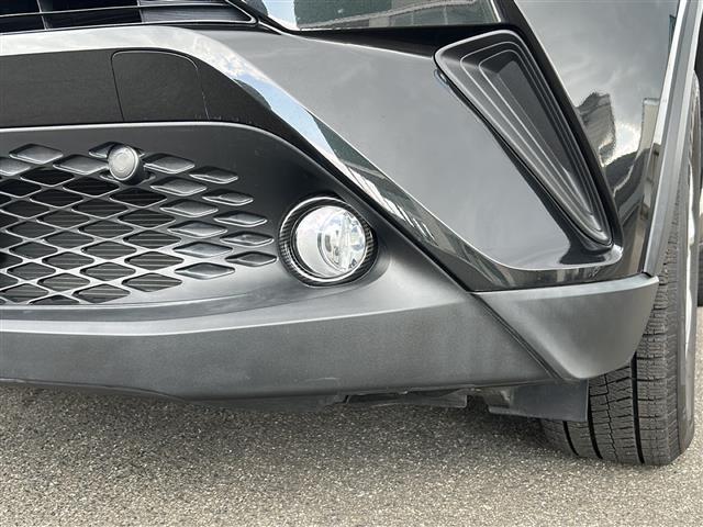 Ｃ－ＨＲ Ｓ－Ｔ　トヨタセーフティセンス　純正ナビ　フルセグ／ＢＴ／ＳＤ／ＣＤ／ＤＶＤ／ＦＭ／ＡＭ　バックカメラ　ビルトインＥＴＣ　前後ドラレコ　レーダークルーズコントロール　電子パーキング　オートブレーキホールド（38枚目）