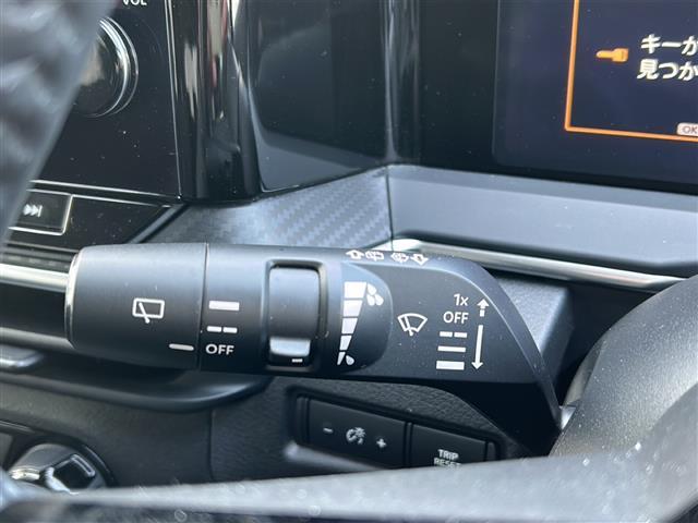 ノート X FOUR 360°セーフティアシスト 純正ナビ フルセグTV ビルトインETC バックカメラ アラウンドビューモニター レーダークルーズコントロール ステアリングヒーター デジタルインナーミラー ワイヤレス充電(16枚目)