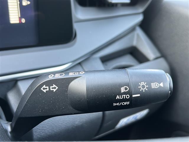 ノート X FOUR 360°セーフティアシスト 純正ナビ フルセグTV ビルトインETC バックカメラ アラウンドビューモニター レーダークルーズコントロール ステアリングヒーター デジタルインナーミラー ワイヤレス充電(17枚目)