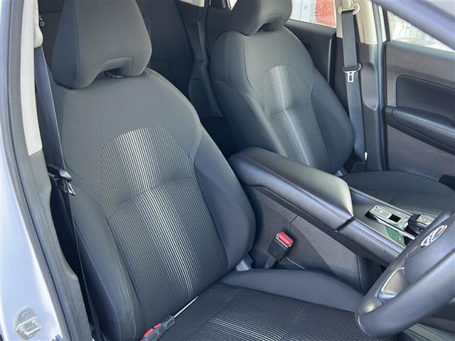 ノート X FOUR 360°セーフティアシスト 純正ナビ フルセグTV ビルトインETC バックカメラ アラウンドビューモニター レーダークルーズコントロール ステアリングヒーター デジタルインナーミラー ワイヤレス充電(19枚目)