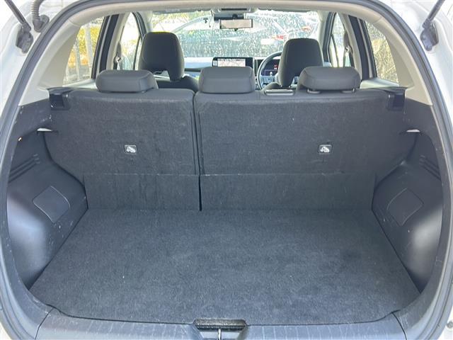 ノート X FOUR 360°セーフティアシスト 純正ナビ フルセグTV ビルトインETC バックカメラ アラウンドビューモニター レーダークルーズコントロール ステアリングヒーター デジタルインナーミラー ワイヤレス充電(26枚目)